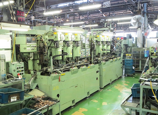 picture：Automatic inner bore honing line